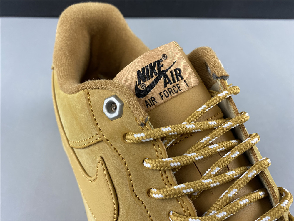 Nike Air Force 1 High AA4061-200